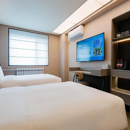 Hanting Hotel Lanzhou Wanda Plaza Екстер'єр фото