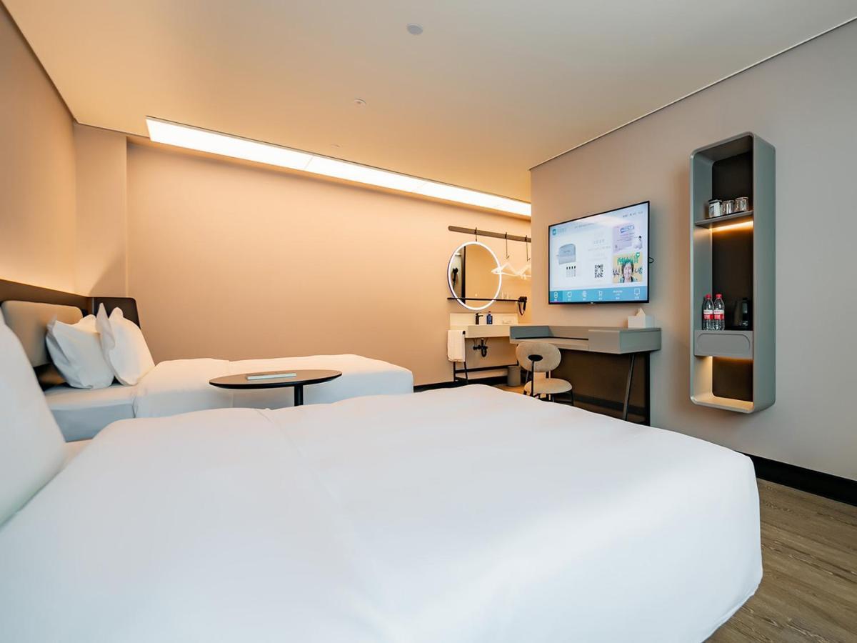 Hanting Hotel Lanzhou Wanda Plaza Екстер'єр фото