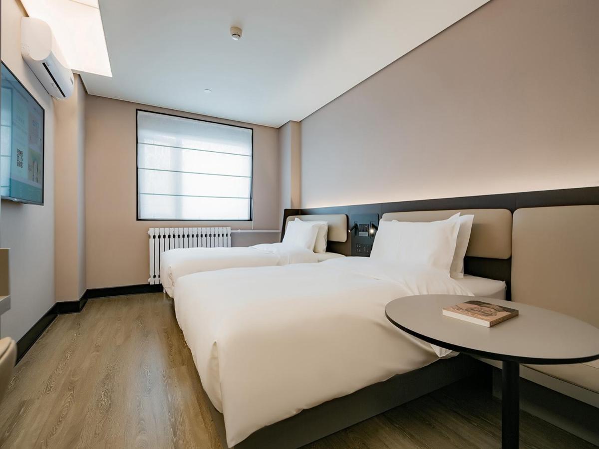 Hanting Hotel Lanzhou Wanda Plaza Екстер'єр фото