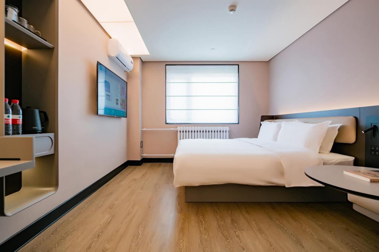 Hanting Hotel Lanzhou Wanda Plaza Екстер'єр фото
