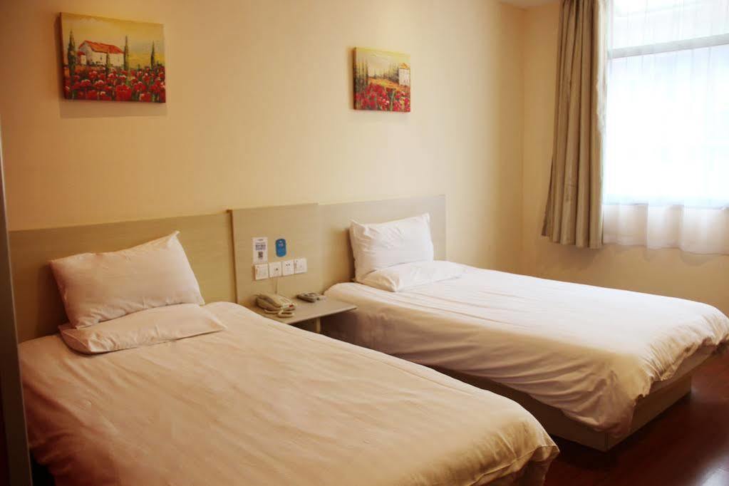 Hanting Hotel Lanzhou Wanda Plaza Екстер'єр фото